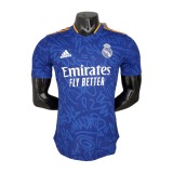 Versione del giocatore maglia Real Madrid seconda 2022